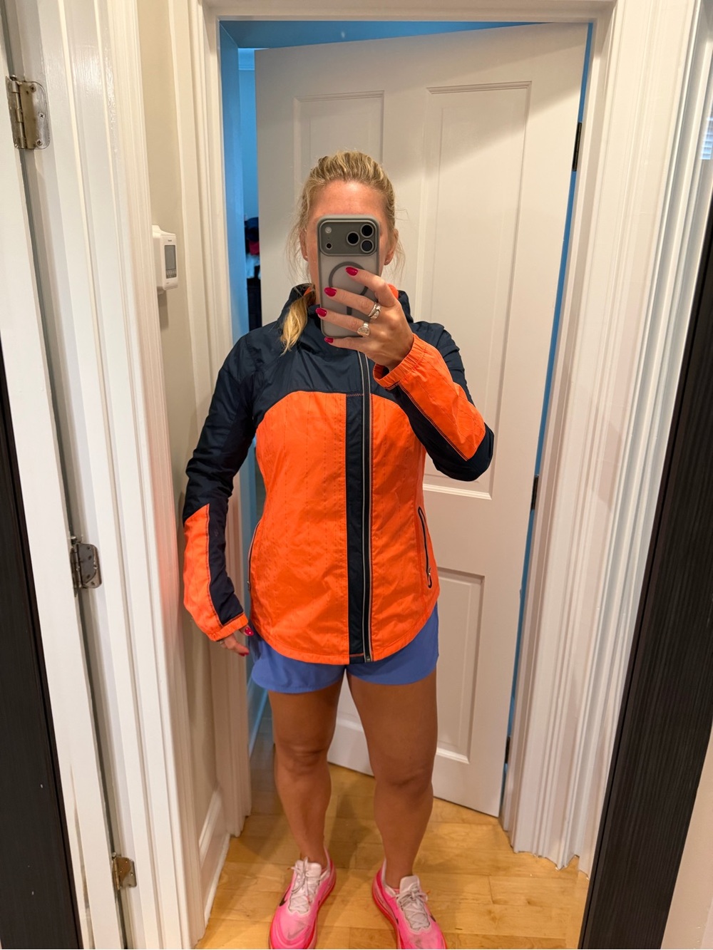 NWOT LULULEMON Lightweight Orange and Navy Women’s Jacket